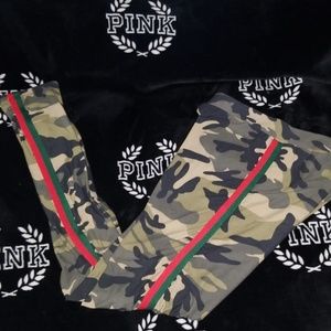 Womens Camo Leggings